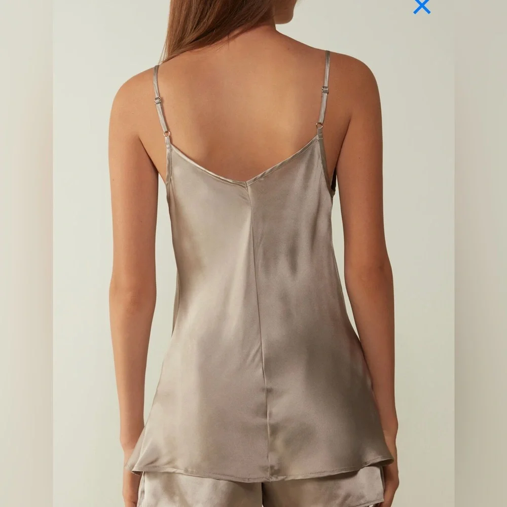 *SOLD* Intimissimi 100% Silk Satin Dust Beige V-Neck Top Lingerie - Picture 5 of 13
